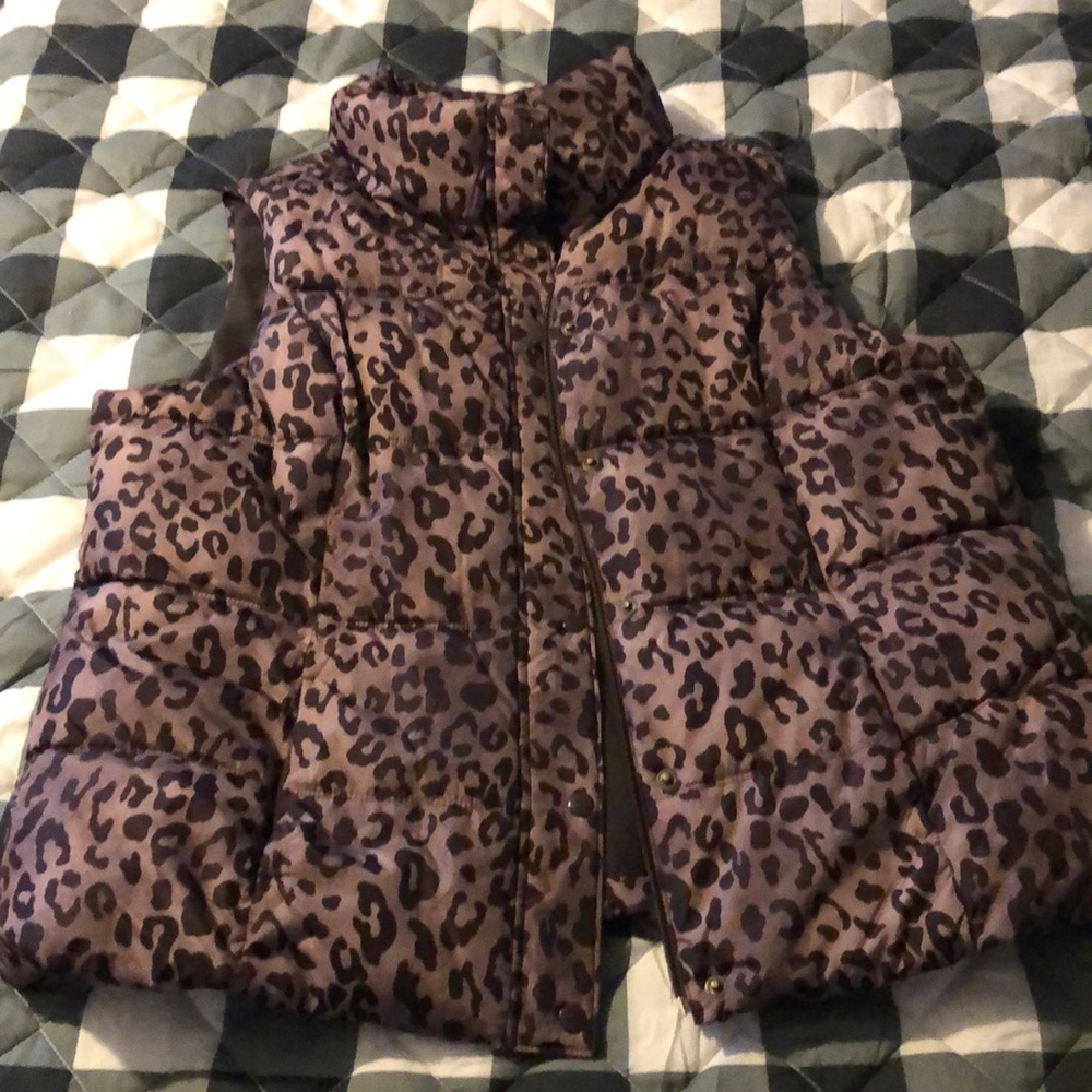 Leopard print puffy vest